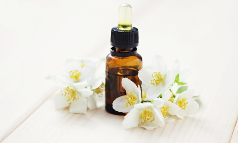 Эфирное масло Жасмина (абсолют)  